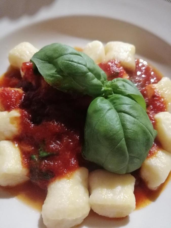 Country-Chic B&B "Il Pozzo E La Macina" 巴尔迪 外观 照片